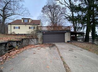 1200 Duquesne Aly, South Heights, PA 15081