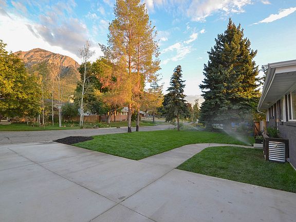 5th image of 4216 S Sunset View Dr