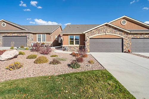 8197 Mockorange Hts Photo 1