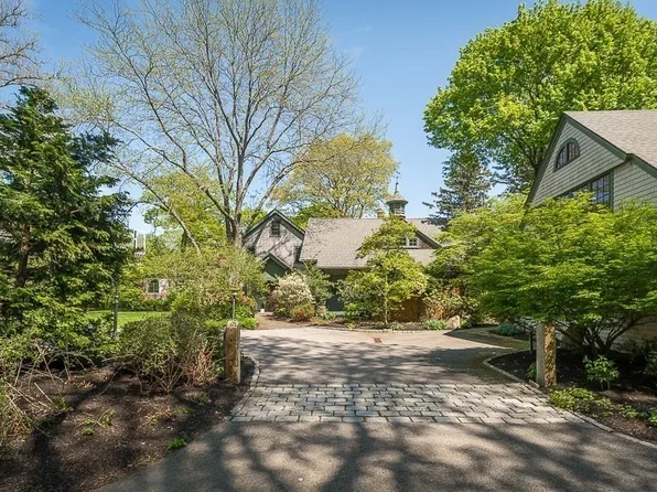 99 Essex St, South Hamilton, MA 01982