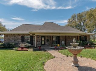 390 Credeur Rd, Cankton, LA 70584