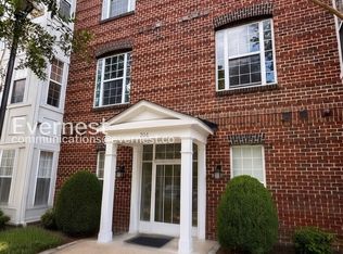 701 Cobblestone Blvd Unit 212, Fredericksburg, VA 22401
