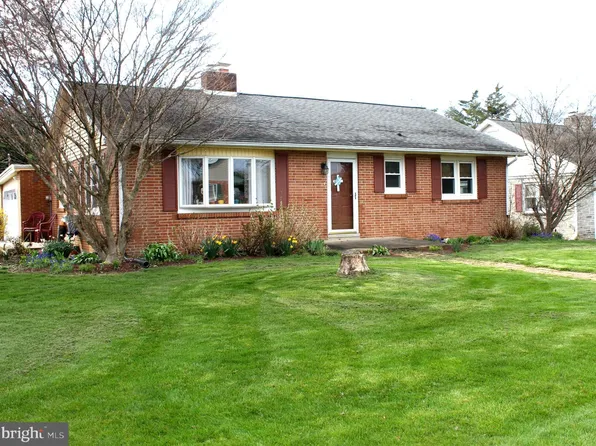 836 W View Ave, Manheim, PA 17545