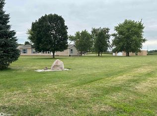 1009 W Michigan St, Lenox, IA 50851