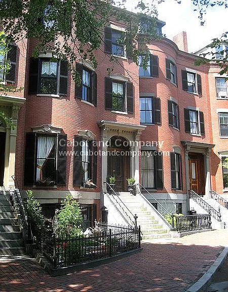 33 Hanson St #2 — Photo 7