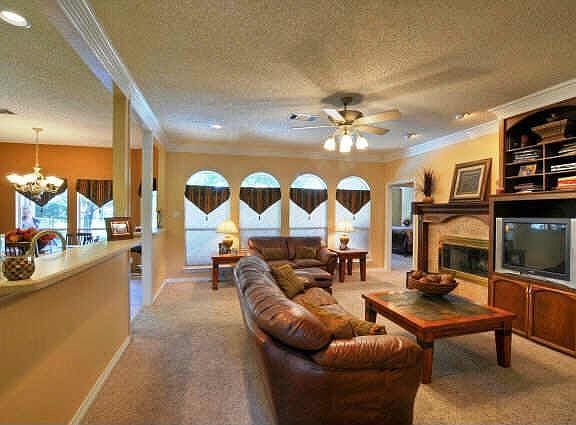 5th image of 905 Glen Abbey Dr