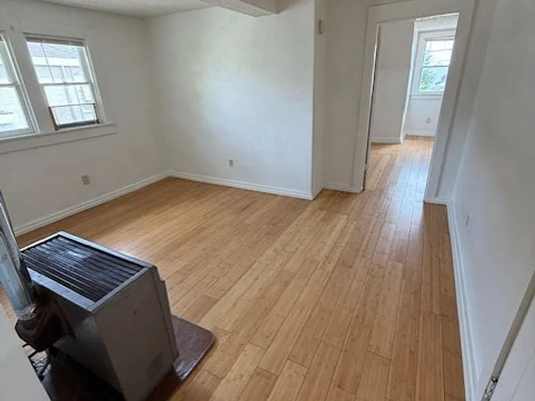 1017 High St — Photo 3