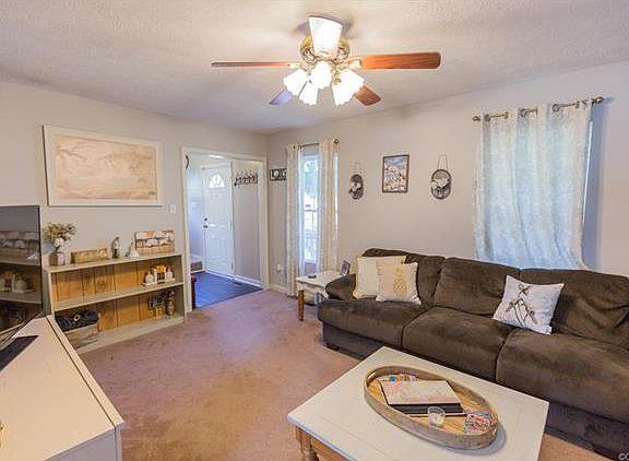 4th image of 1905 Greenstone Ct