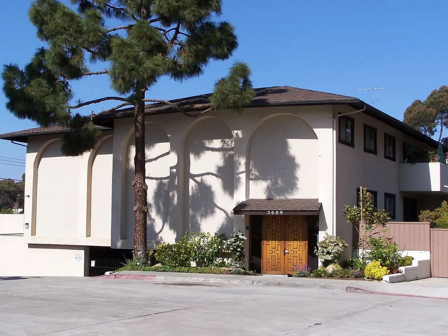 Perfectly Located 1BD/1BA Condo Near Mission Bay! Only $2,295/mo! — Photo 2