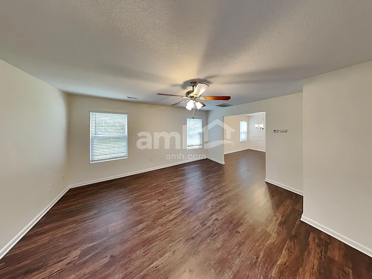 15634 Lakepoint Forest Dr — Photo 8