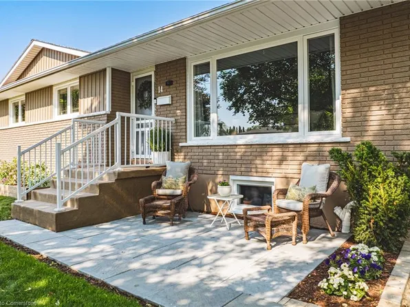 14 Ancaster Blvd, Saint Catharines, ON L2M 6G7
