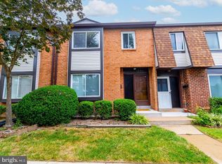 3704 Golf View Dr, Newark, DE 19702