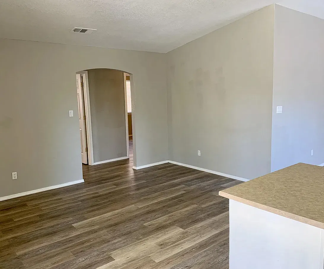 3 bed, 1468 sqft, $1,950 — Photo 3