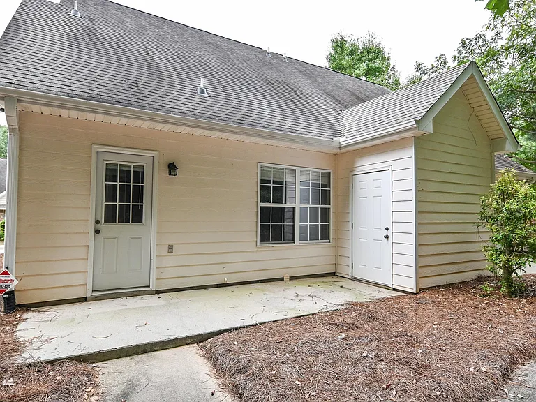 1325 Cedar Shoals Dr #500 — Photo 18