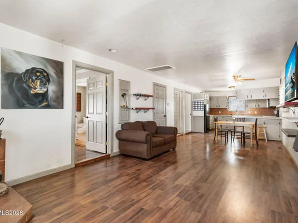 2605 Palm St, Silver Springs, NV 89429