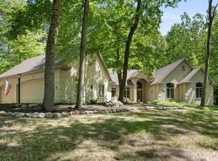 3422 Blackberry Ln, Green Bay, WI 54313