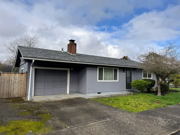 1668 Best Ln, Eugene, OR 97401