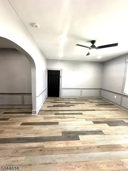 3 bed, 1.5 bath, $2,600 — Photo 3