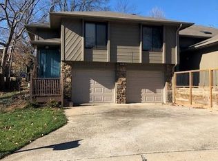 115 Holly Ridge Ln, Columbia, MO 65203