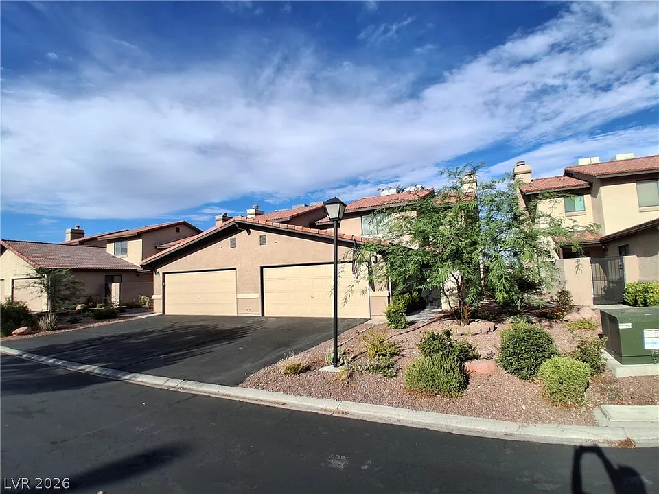 3958 Delos Dr