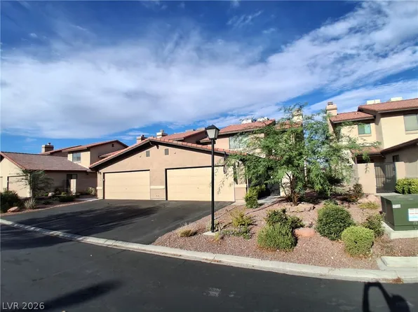 3958 Delos Dr, Spring Valley, NV 89103