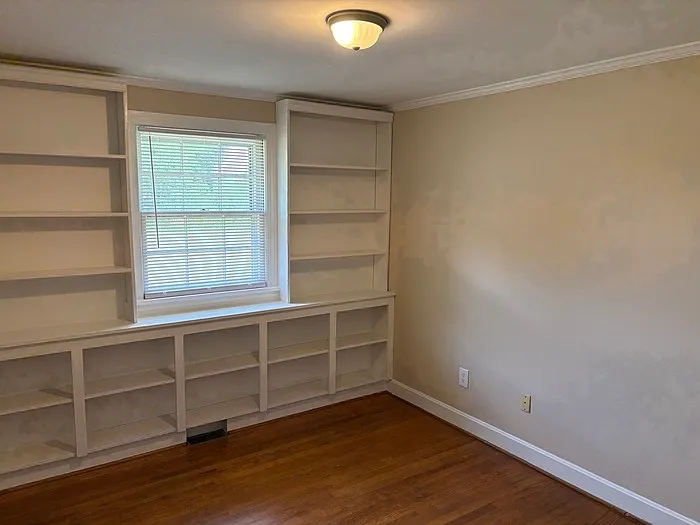 102 Weaver Dr — Photo 8