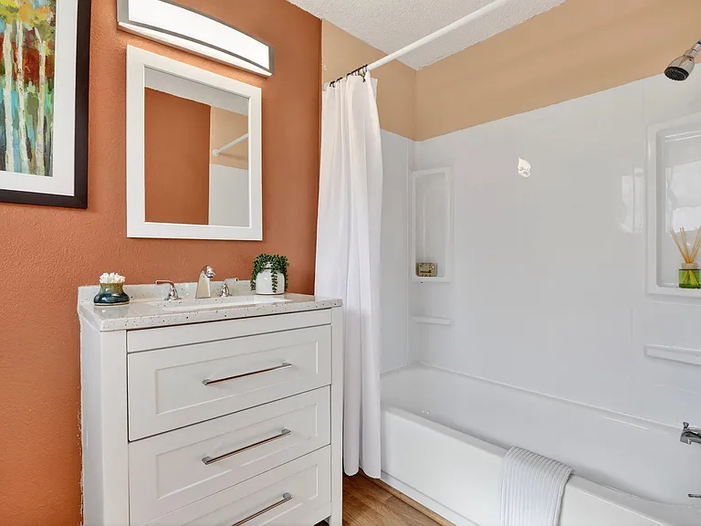 640 Stonehill Dr — Photo 33
