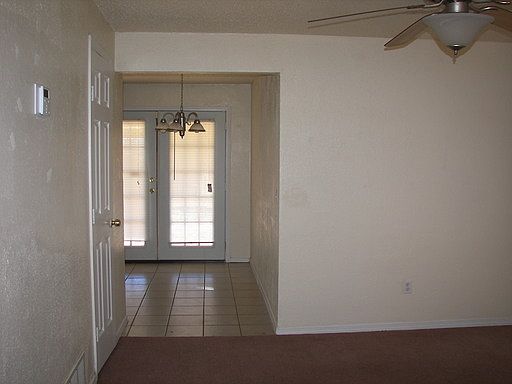 3rd image of 3032 Lazy Ln