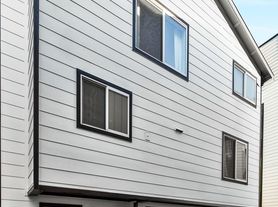6708 Carleton Ave S, Seattle, WA