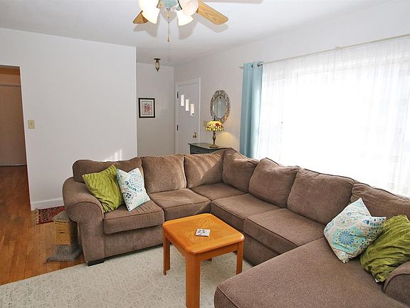 5th image of 304 Hermitage Dr