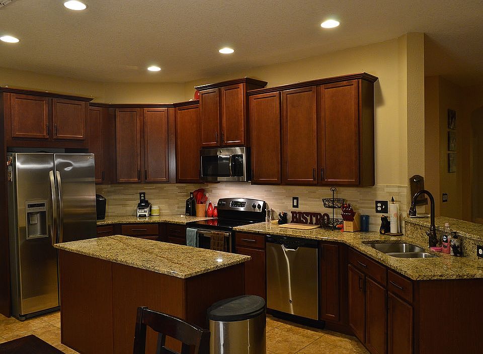1st image of 1693 Blue Grass Blvd
