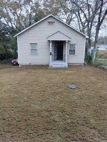 8504 Wayne Ave Photo 1