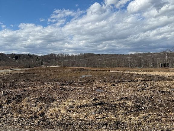 2nd image of 7700 Sharon Mercer Rd E