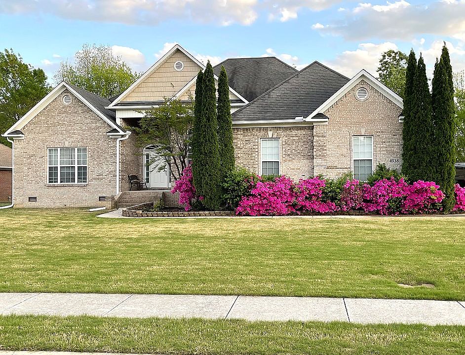 1st image of 4938 Cove Valley Dr SE