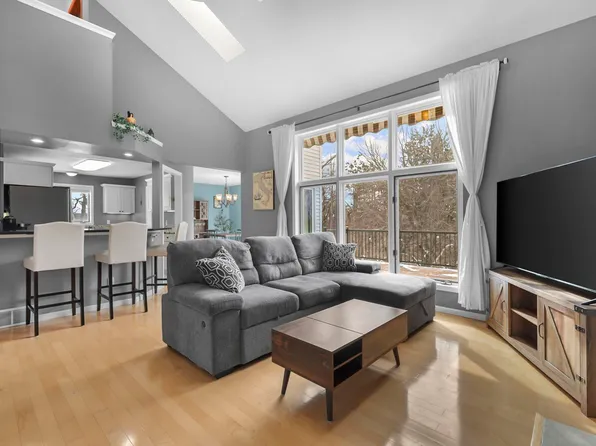 29 Weir Cir, Madison, WI 53719