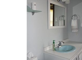 4 Wick Dr, Pilesgrove, NJ 08098