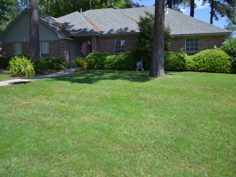 415 Phillips Cir