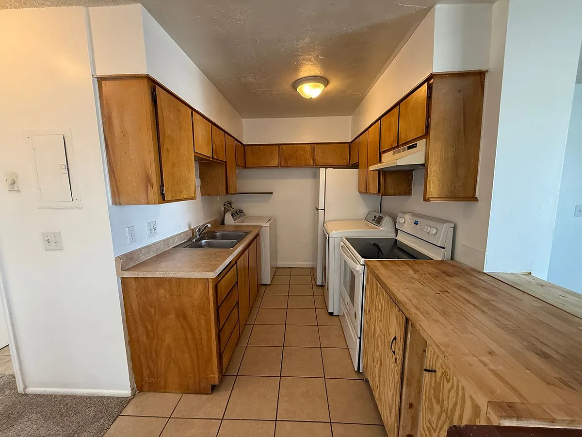 Building Photo - 4035 W 3275 S #AD