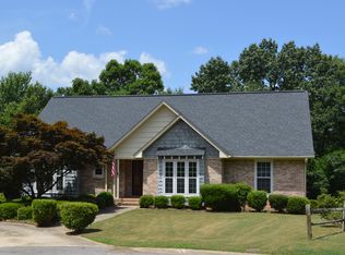 212 Westchester Cir, Gardendale, AL 35071