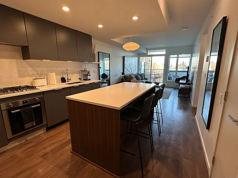 5085 Main St #502 — Photo 5