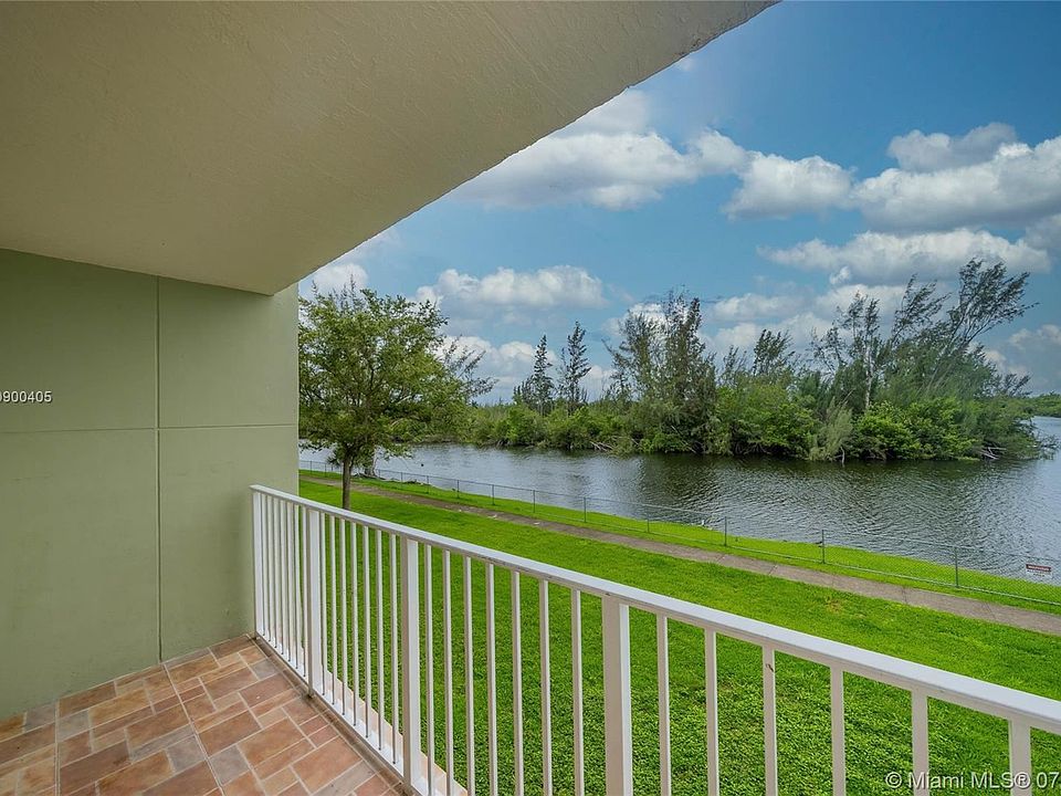 1st image of 8240 SW 210th St APT 102