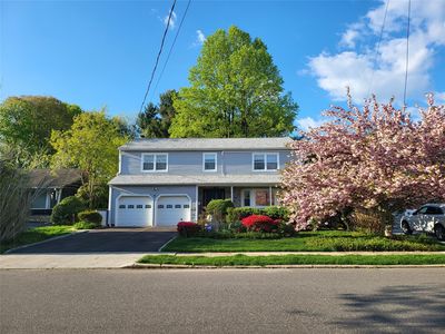 9 Albert Avenue, Syosset, NY, 11791