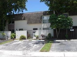 3764 SW 60th Ter #15, Davie, FL 33314