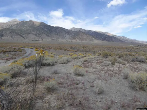 218 Toiyabe Rd, Kingston, NV 89310
