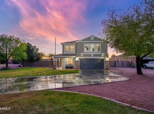 1950 S Portland Ct, Gilbert, AZ 85295