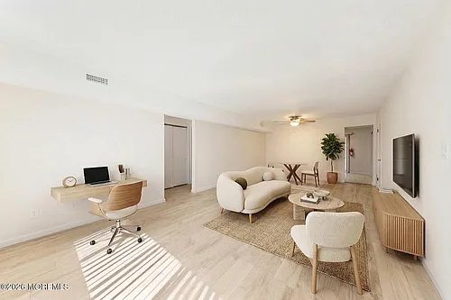 1807 Muriel Ct Photo 1