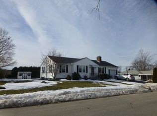 8 Ebenezer St, Worcester, MA 01604