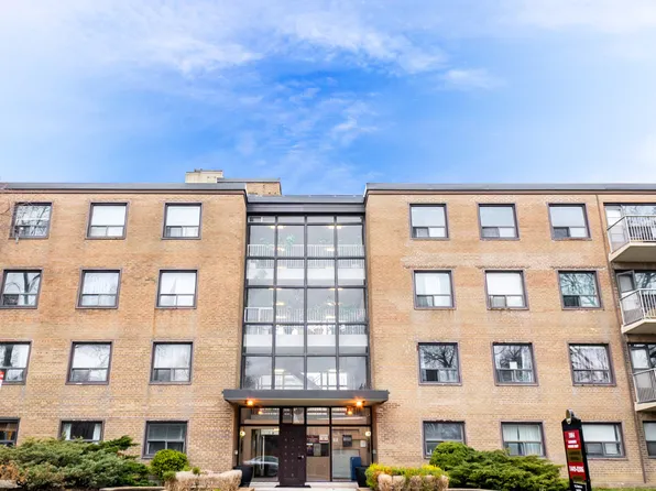 1004 Lawrence Ave E, Toronto, ON M3C 1R5