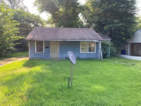 5325 Sussex Ave, Shreveport, LA 71108