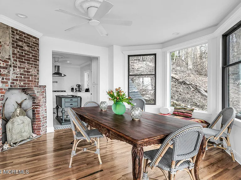 157 Portland Rd — Photo 13